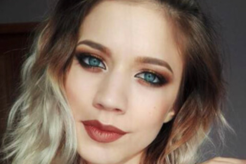 Oxana Novacovici Makeup Artist 34_