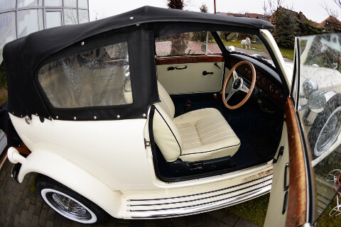 Amedeo Vintage Car 08_